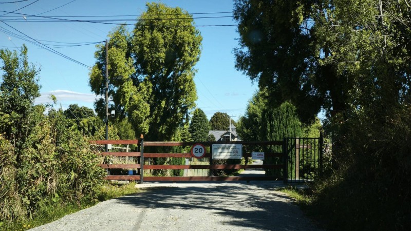 Fotografía de Parcela Con Orilla de Río y Acceso Al Lago Llanquihue