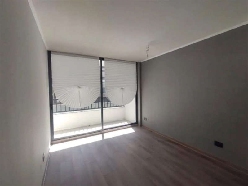 Elegante y Luminoso Departamento Con Finas Terminaciones