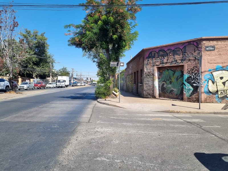 Fotografía de Sitio Esquina Con Alto Flujo y Potencial Comercial