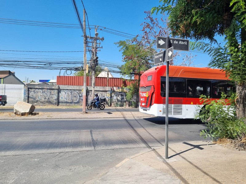 Sitio Esquina Con Alto Flujo y Potencial Comercial