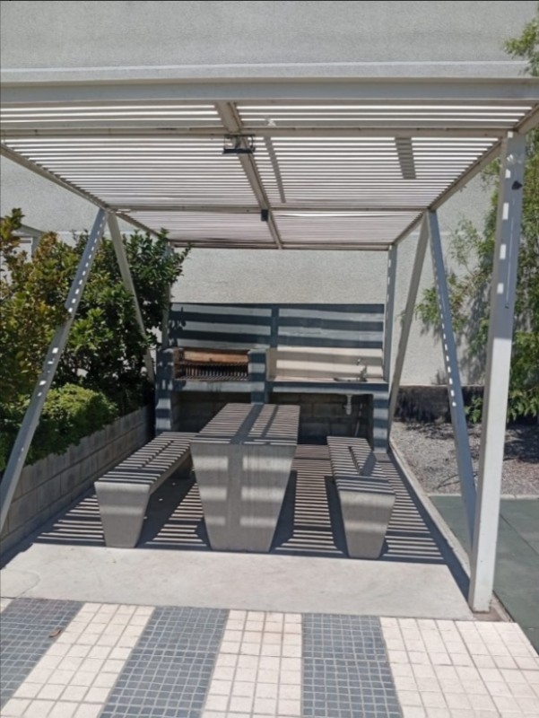 Departamento en Venta 2D 1B 1Est Independencia