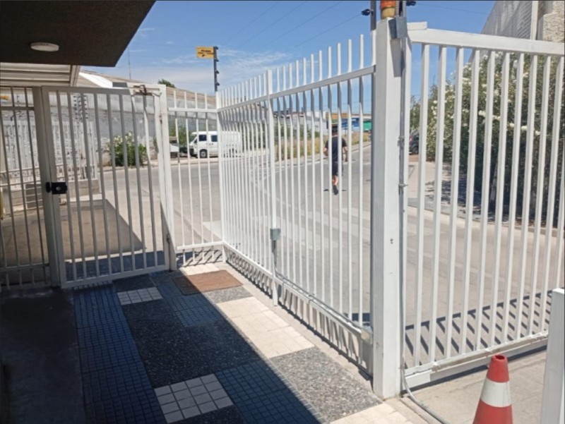Departamento en Venta 2D 1B 1Est Independencia