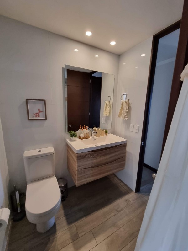 Gran y Hermoso Departamento en Sector Con Con