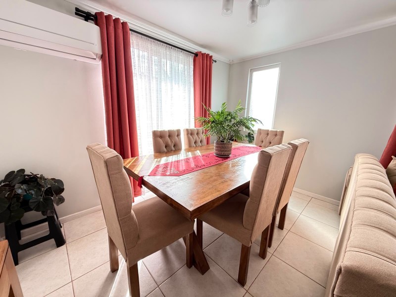 en Venta Casa Ubicada en Barrio Bosque Andino, Machalí.