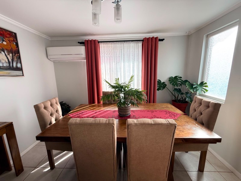 en Venta Casa Ubicada en Barrio Bosque Andino, Machalí.