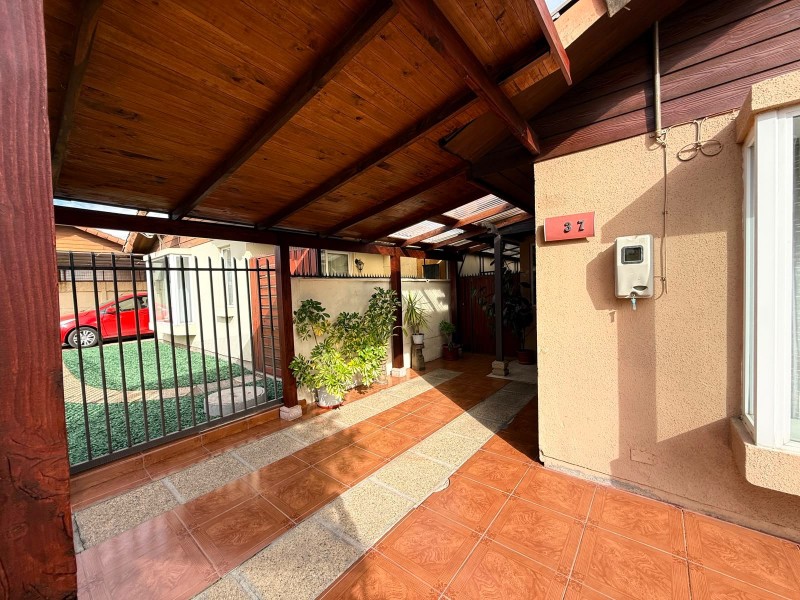 en Venta Casa Ubicada en Barrio Bosque Andino, Machalí.