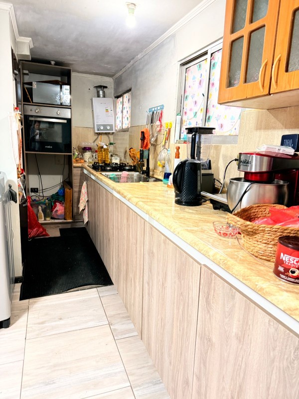 Venta, Depto 1 Piso Ubicado en Villa los Acacios Rgua