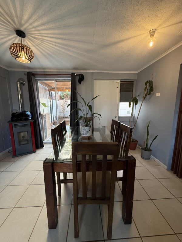 Vendemos Excelente Casa Camino Puertas Negras, Talca