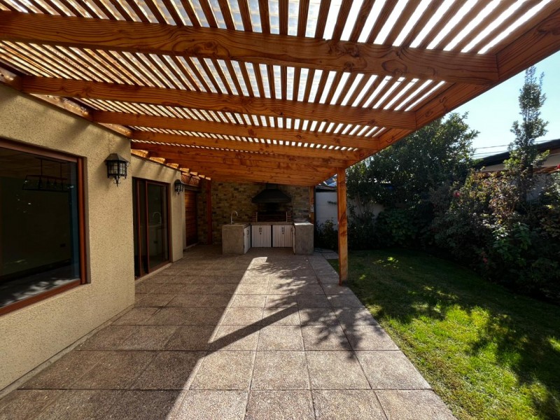 Vendemos Excelente Casa en Sector Oriente, Talca