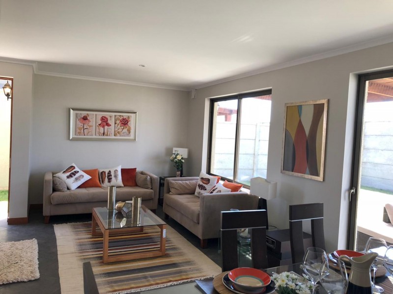 Arrendamos Casa en Hacienda la Esmeralda-Talca