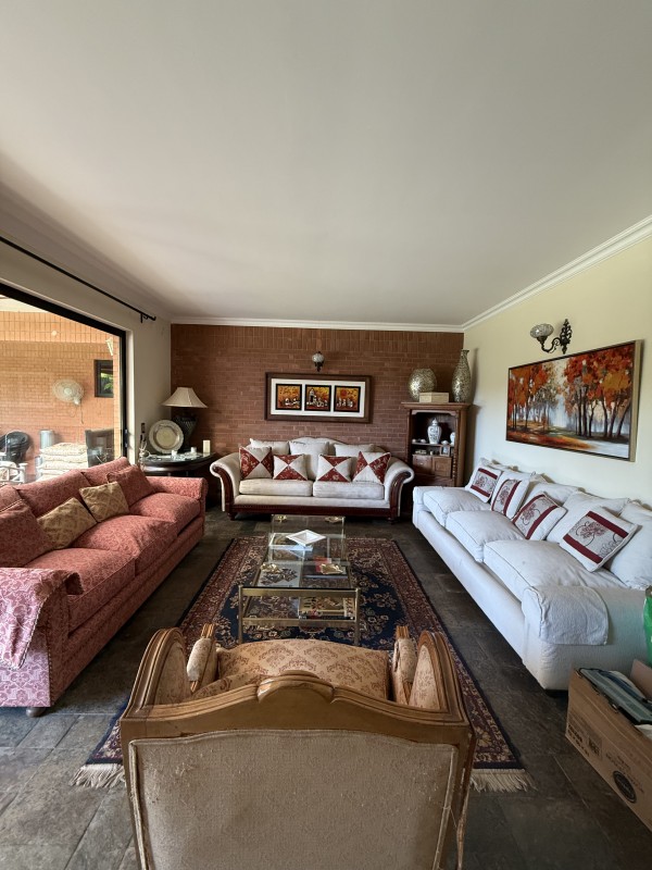 Vendemos Excelente Casa en Parcelas del Parque, Talca