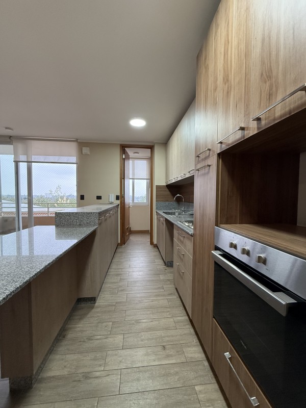 Vendemos Excelente Departamento en Altos del Country, Talca