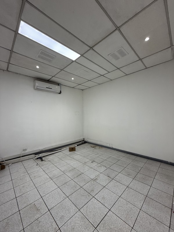 Arrendamos Local Comercial A Pasos de Plaza de Armas, Talca