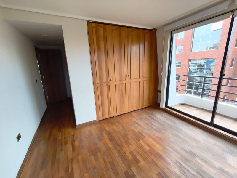 Vende Impecable Depto. en Sector Poniente de Viña del Mar