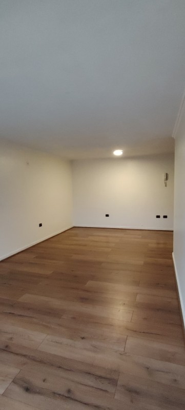 Vende Depto.plan de Viña Plaza Vergara