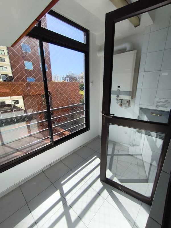Vende Precioso Depto. Edificio Da Vinci en Viña del Mar