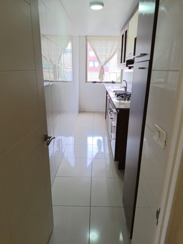 Vende Depto.edificio Miramar Viña del Mar