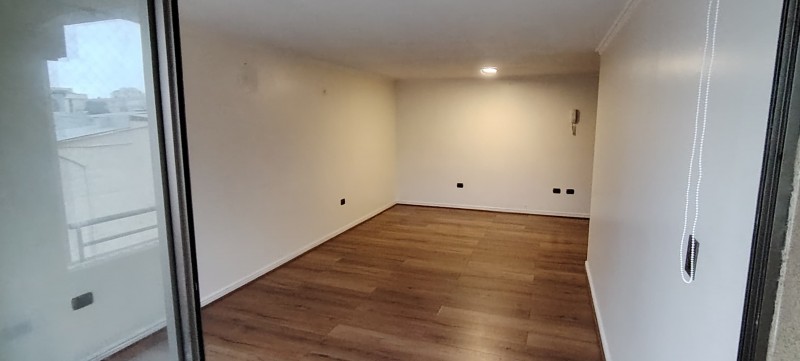 Vende Depto.plan de Viña Plaza Vergara