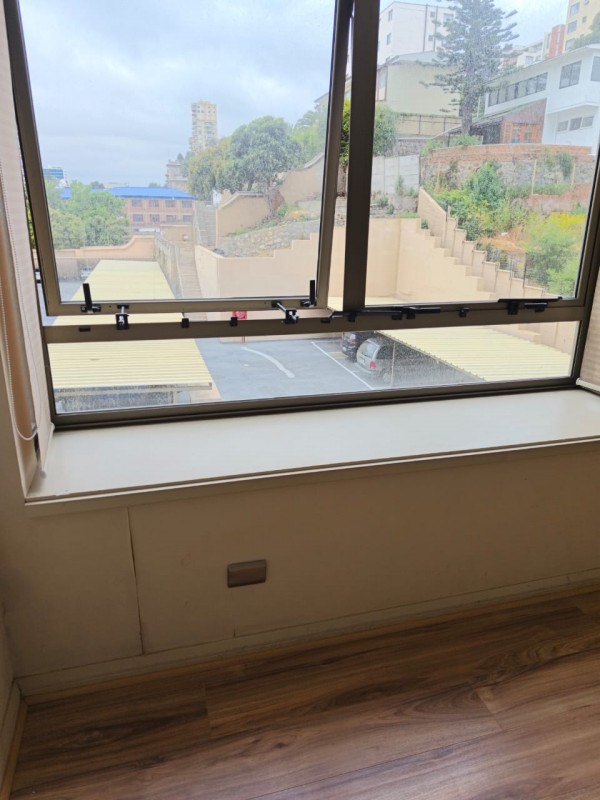 Vende Depto.edificio Miramar Viña del Mar