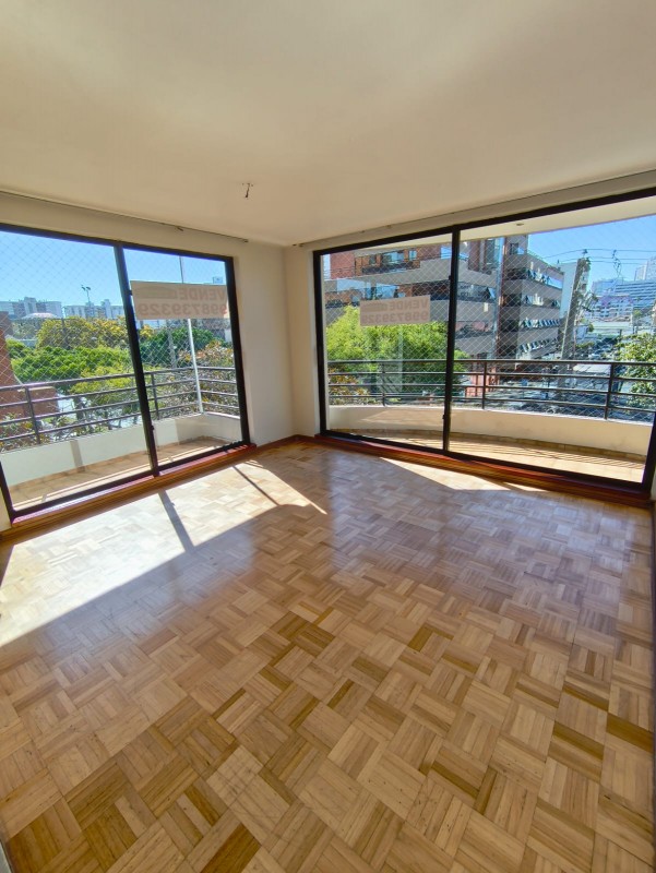 Vende Precioso Depto. Edificio Da Vinci en Viña del Mar