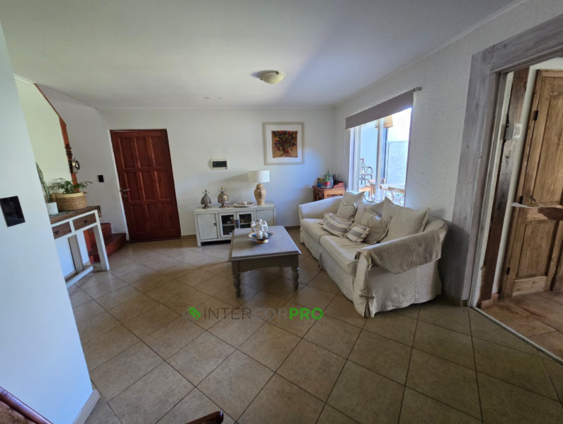 Se Vende Casa en Sector Valle el Boldo, Curicó