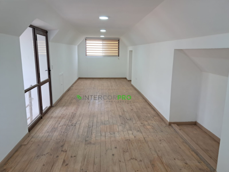 Se Arrienda Propiedad Comercial en Calle Chacabuco, Curicó
