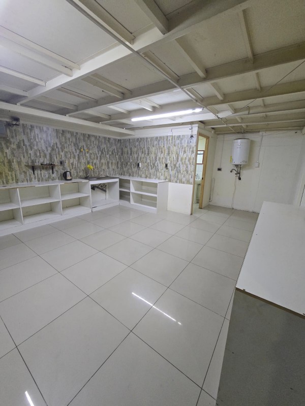 Se Arrienda Propiedad Comercial en Calle Prat, Curicó