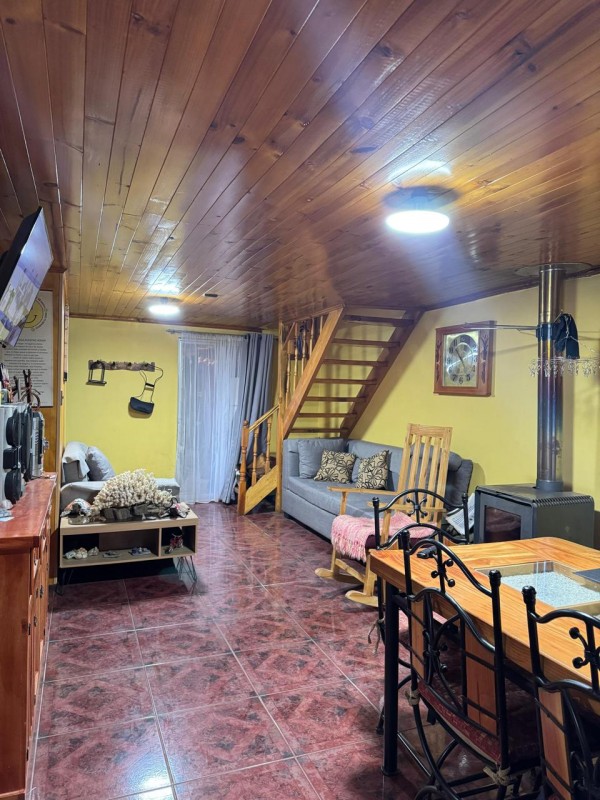 Se Vende Casa en Bombero Garrido, Curicó