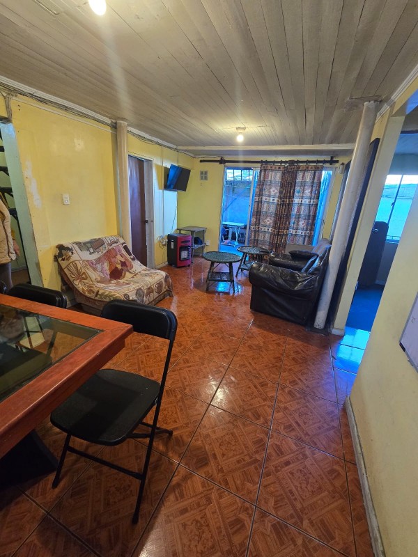 Se Vende Casa en Calle San José, Esquina Peña, Curicó