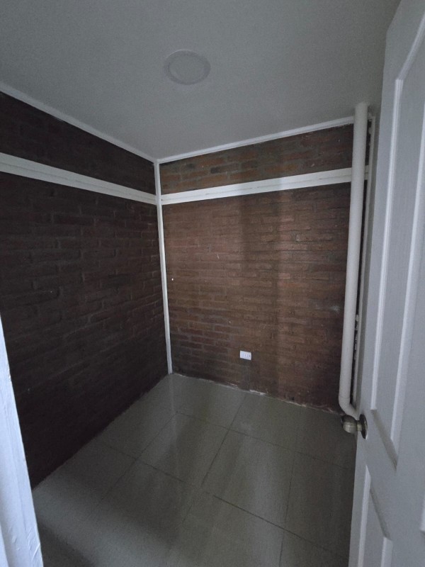 Se Arrienda Local Comercial en Calle Carmen, Curicó