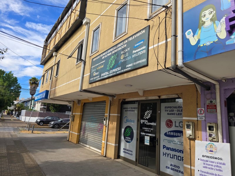Se Arrienda Local Comercial en Calle Carmen, Curicó