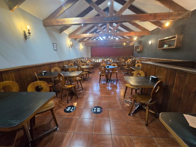 Se Arrienda Local Comercial en Calle Yungay, Curicó