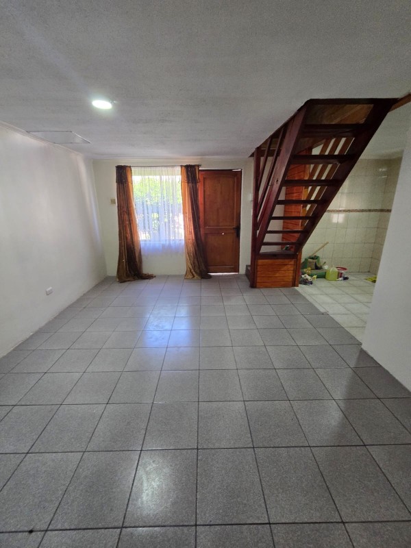 Se Arrienda Casa en Sector Bombero Garrido, Curicó