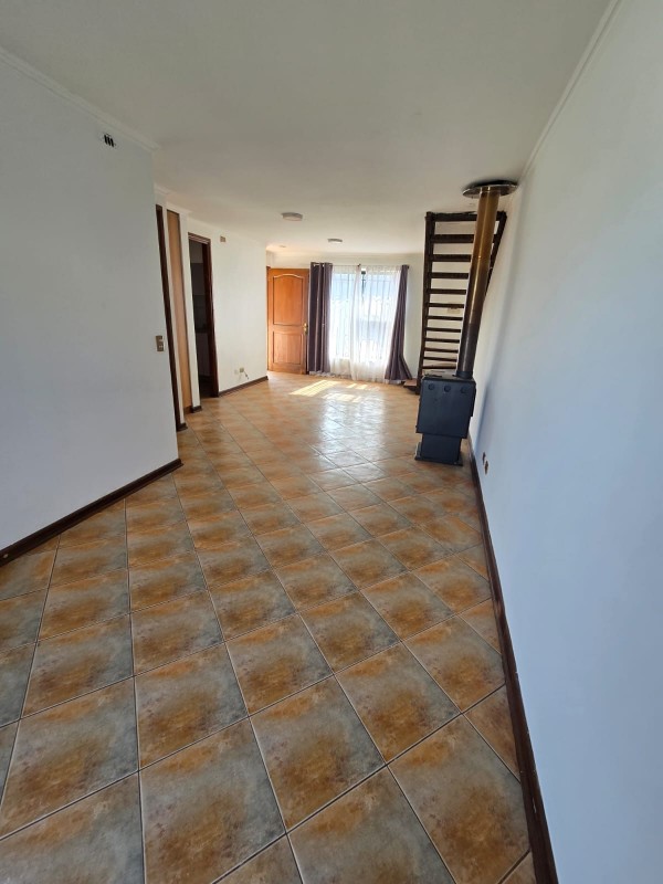 Se Vende Casa en Villa Parque Rauquén, Curicó