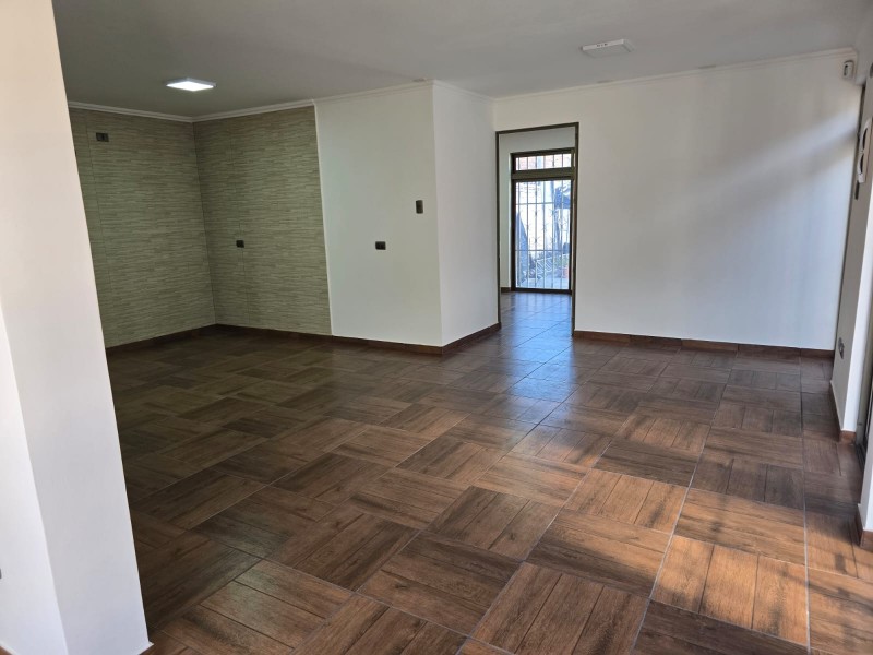Se Arrienda Propiedad Comercial en Calle Chacabuco, Curicó