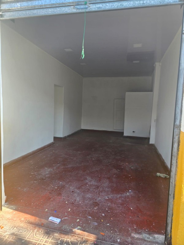 Se Arrienda Local Comercial en Av. O`higgins, Curicó