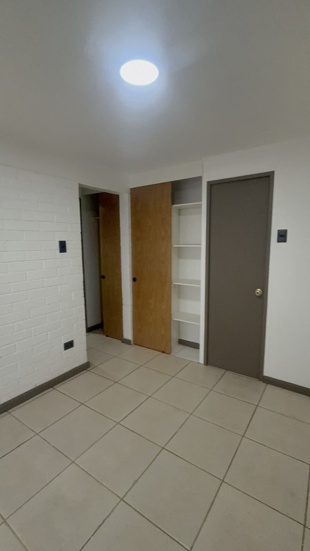 Se Arrienda – Casa en Prados del Valle