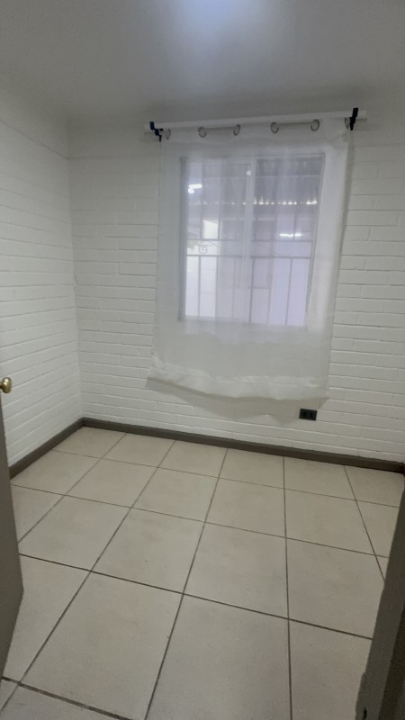 Se Arrienda – Casa en Prados del Valle
