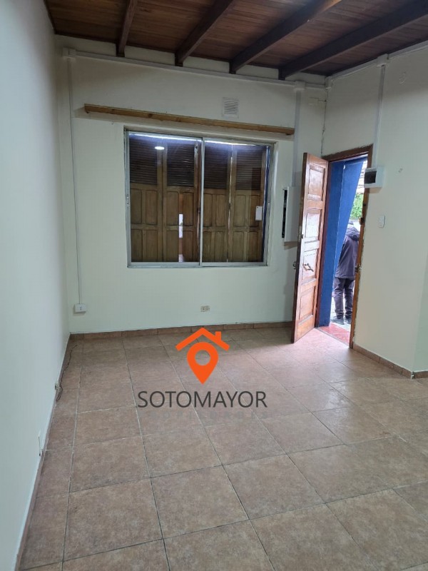 Se Arrienda Casa Comercial O Habitacional