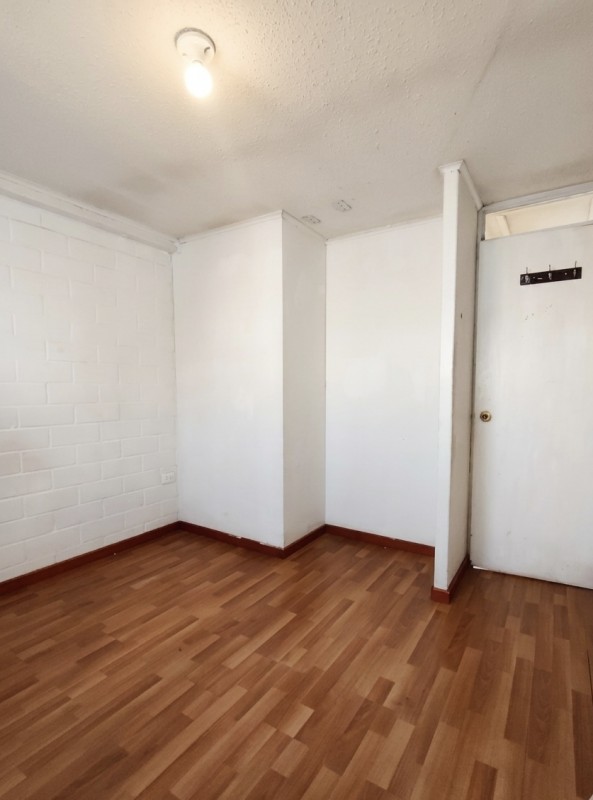 Oportunidad en Colina: Casa en Arriendo | Valle Verde | $400