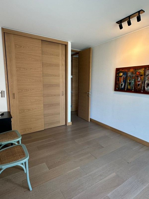 ¡oportunidad Única en San Damián! Lujo y Vistas en Vitacura