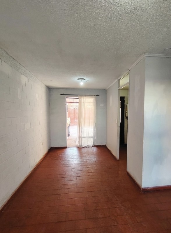 Oportunidad en Colina: Casa en Arriendo | Valle Verde | $400