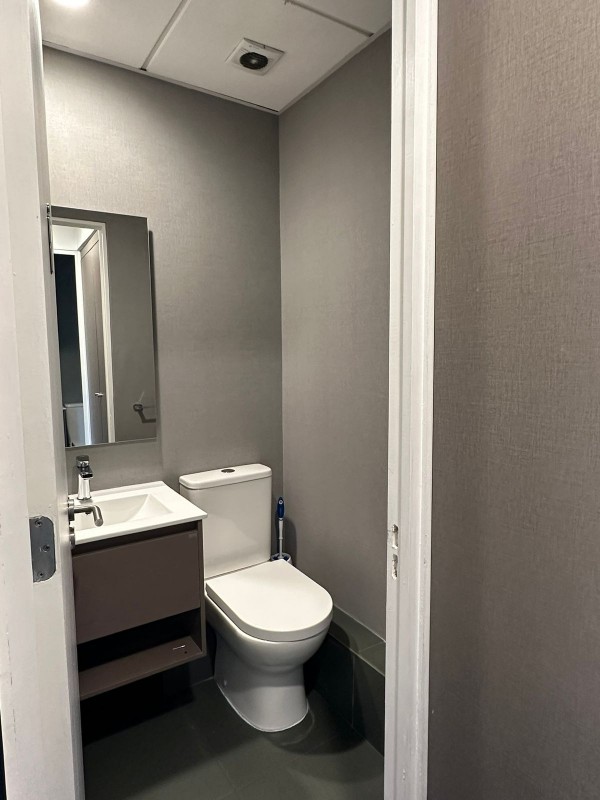 Venta Oficina Vitacura Tabancura | 2 Privados+2B+2 Estac