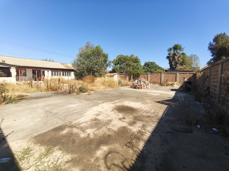 Vende Terreno Comercial