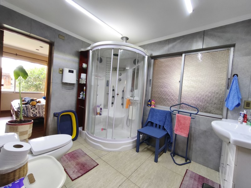Vende Casa Comercial Limache