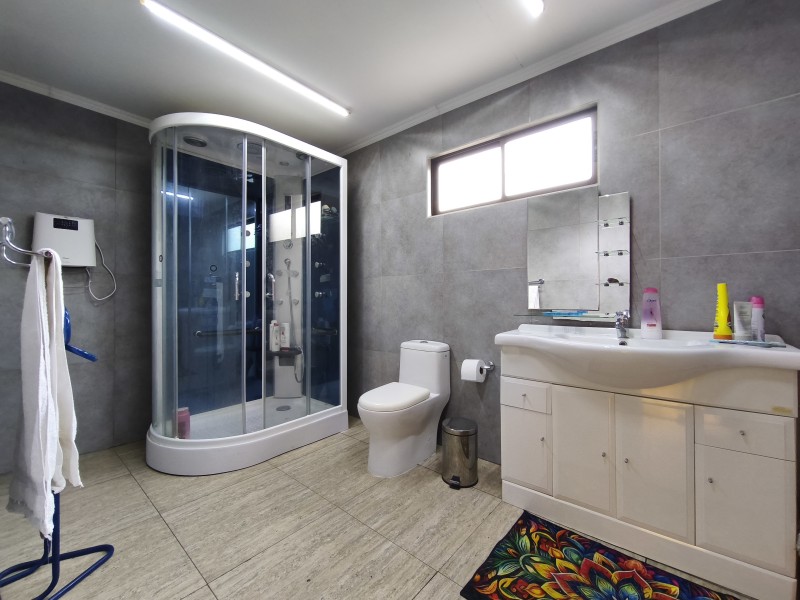 Vende Casa Comercial Limache