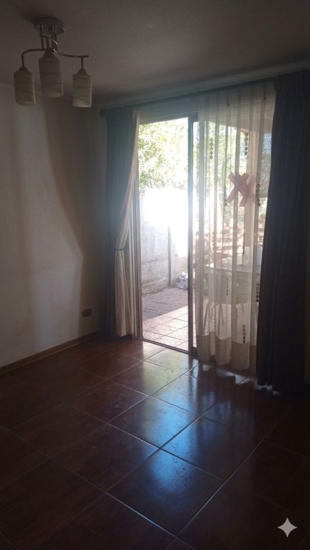 Vende, Linda Casa en el Mejor Barrio de Nos, San Bernardo