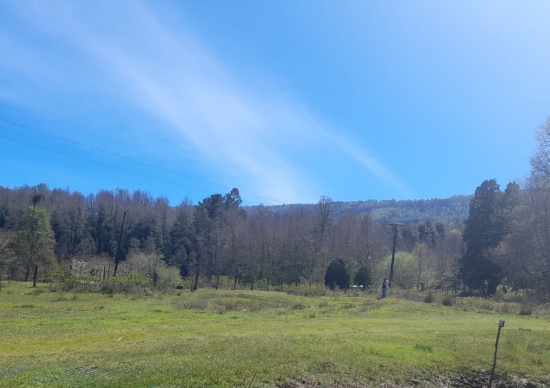 Hermosa Parcela Terreno Chileno en Sector Menetue , Pucón