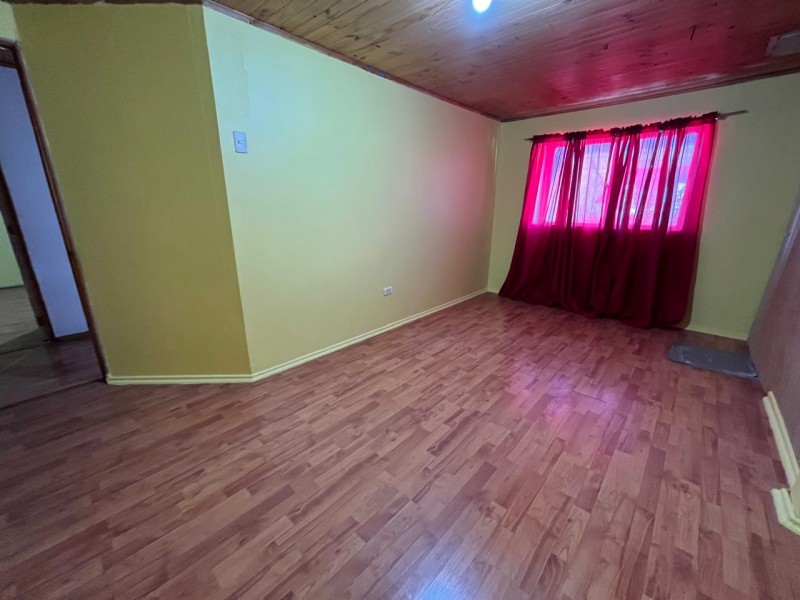 Se Vende Amplia Casa en Jardines de Rauquen