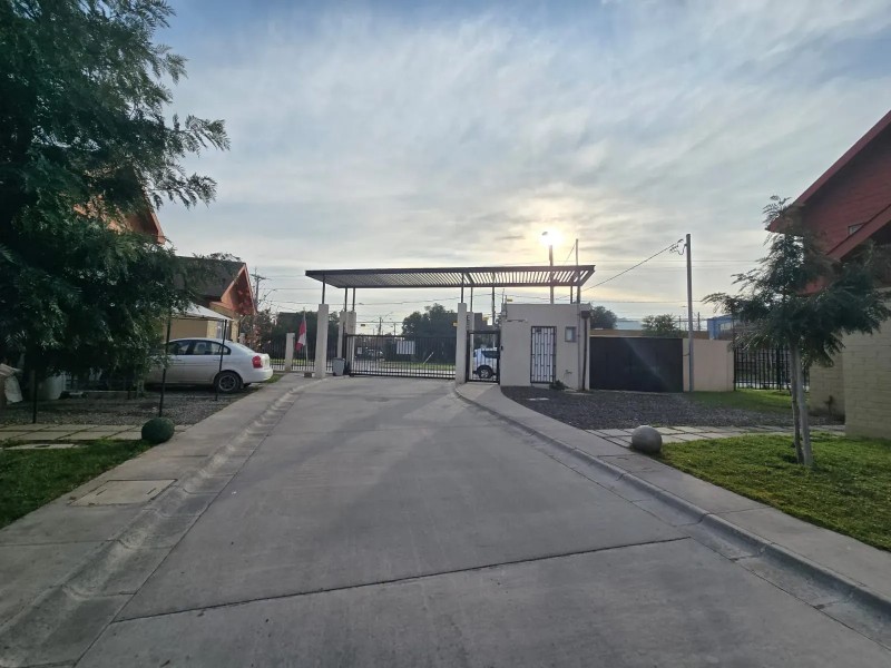 Venta de Casa en Condominio
